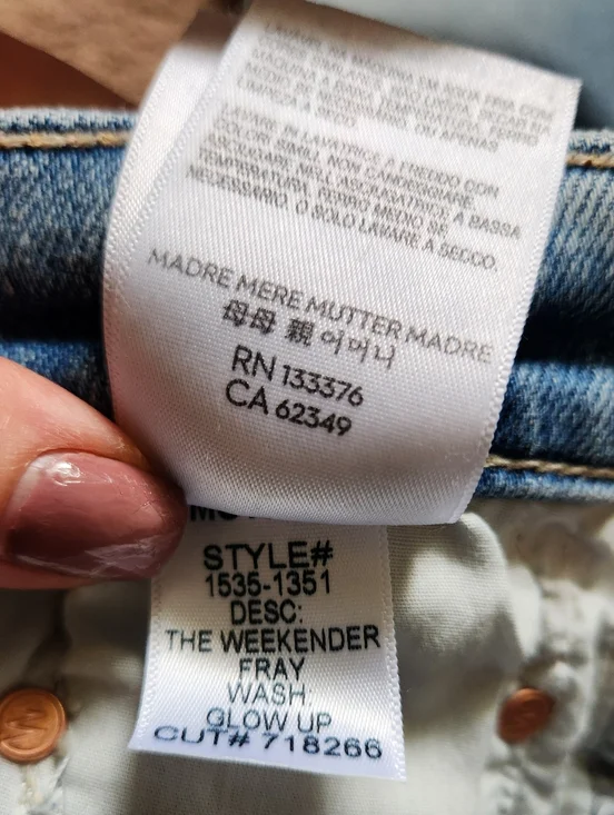 MOTHER The Weekender Fray in Glow Up Light Wash Flared Stretchy Ladies 30 EUC - Picture 10 of 11